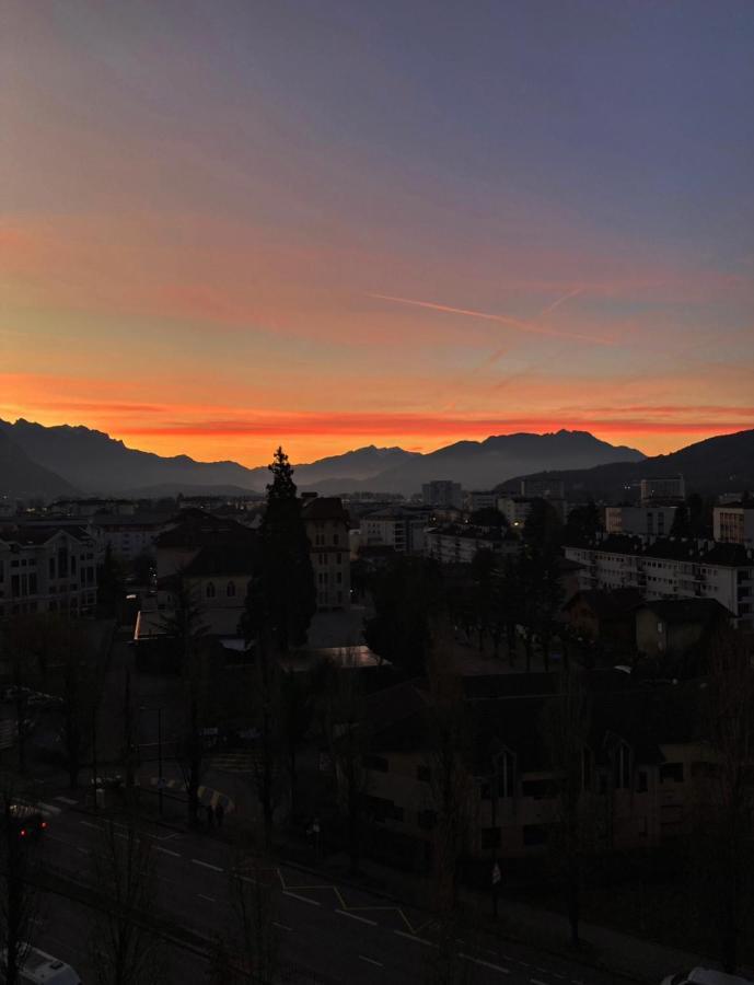 Luxueux Appartement T4 - Lac 5 Min - Parkings Privatifs - Vue Lac Et Montagne Аннесі Екстер'єр фото