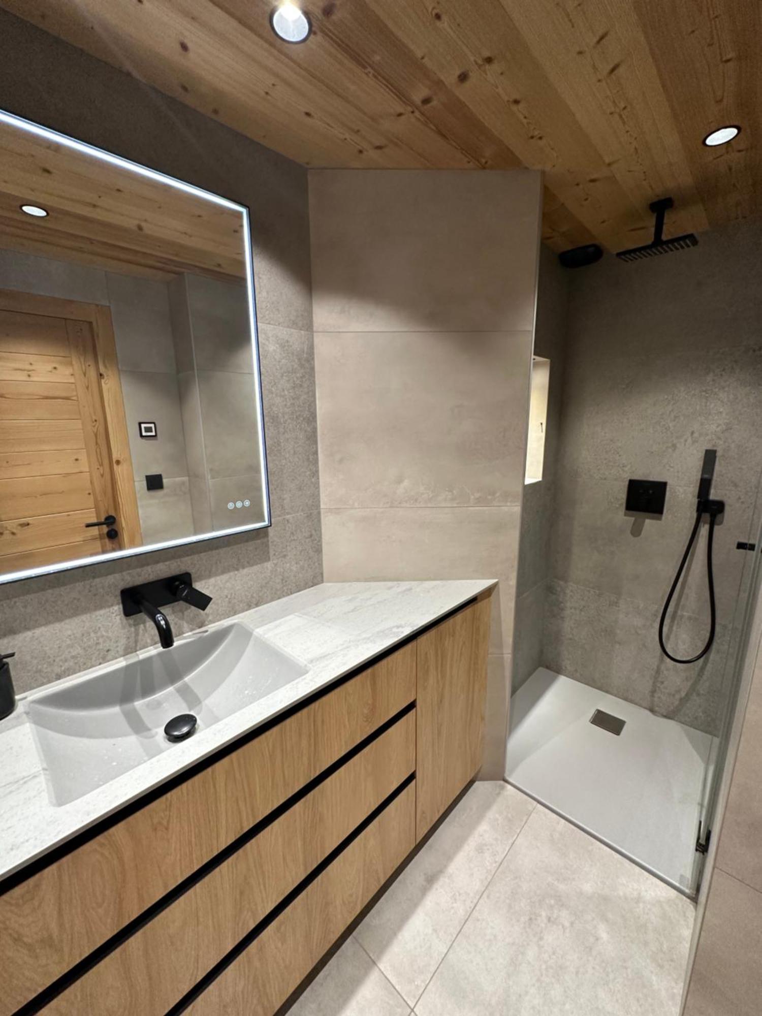 Luxueux Appartement T4 - Lac 5 Min - Parkings Privatifs - Vue Lac Et Montagne Аннесі Екстер'єр фото