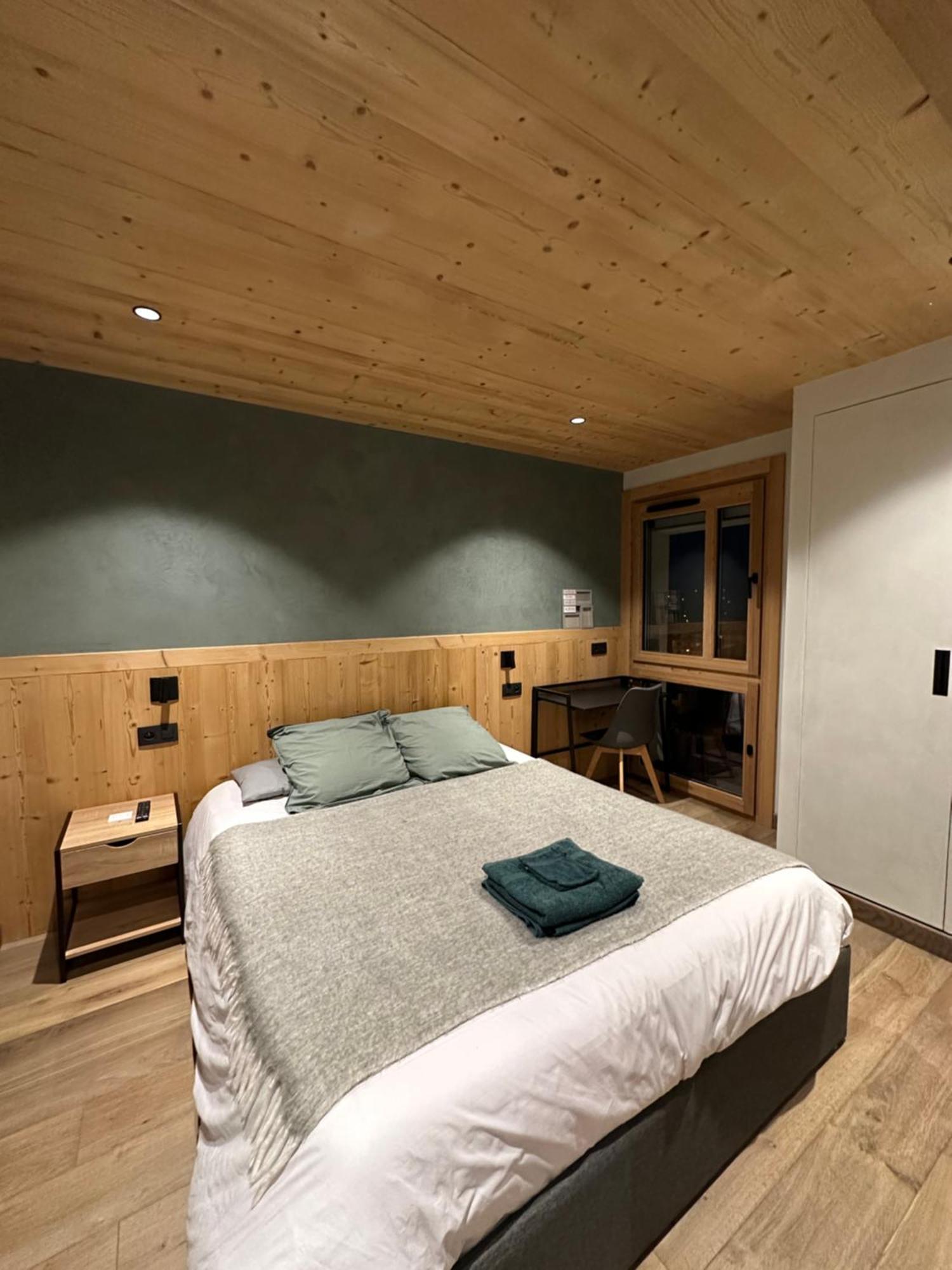 Luxueux Appartement T4 - Lac 5 Min - Parkings Privatifs - Vue Lac Et Montagne Аннесі Екстер'єр фото